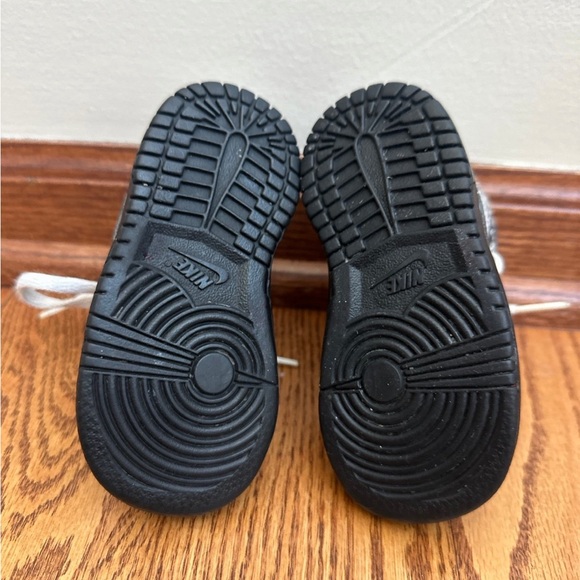 Vintage Nike Dunk ‘Nikebook’ Size 5C - Picture 6 of 7